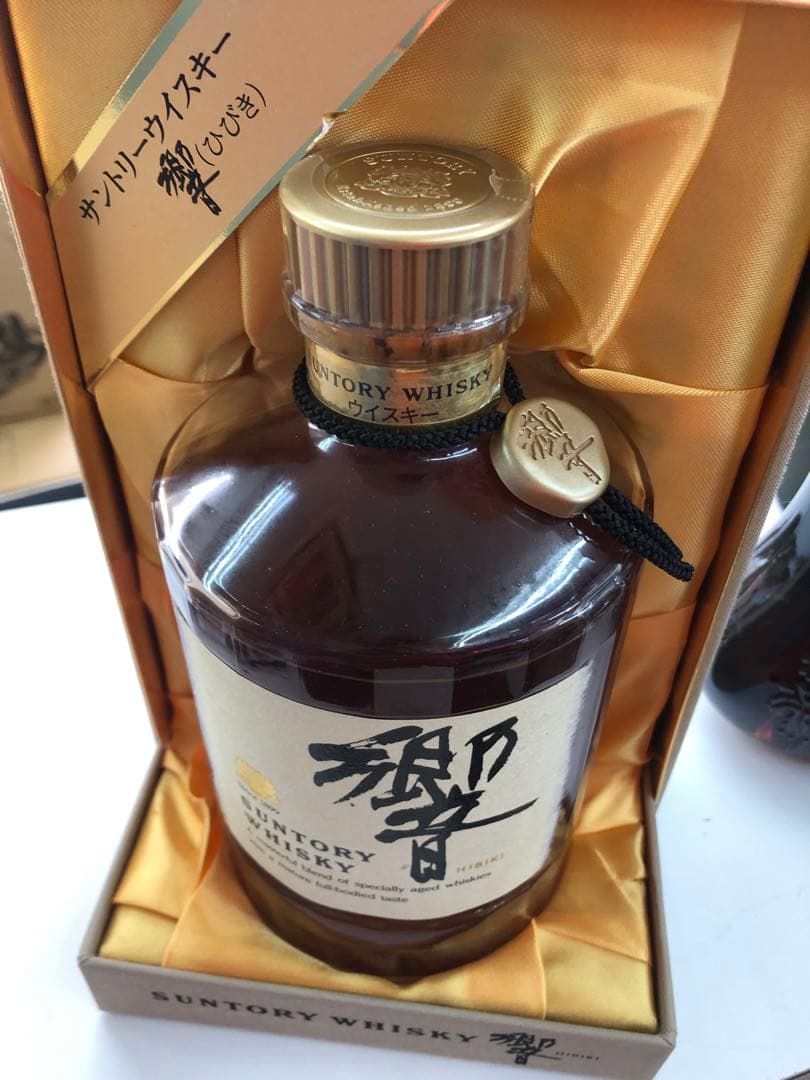 s-110 SUNTORY 響 ゴールドラベル 750ml ギフトボックス入り s-110