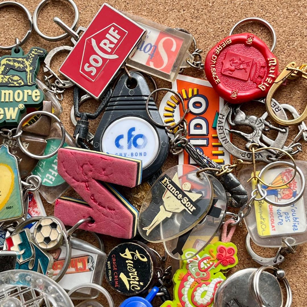 集めたくなる フレンチキーホルダー 50個セット フランス ヴィンテージ