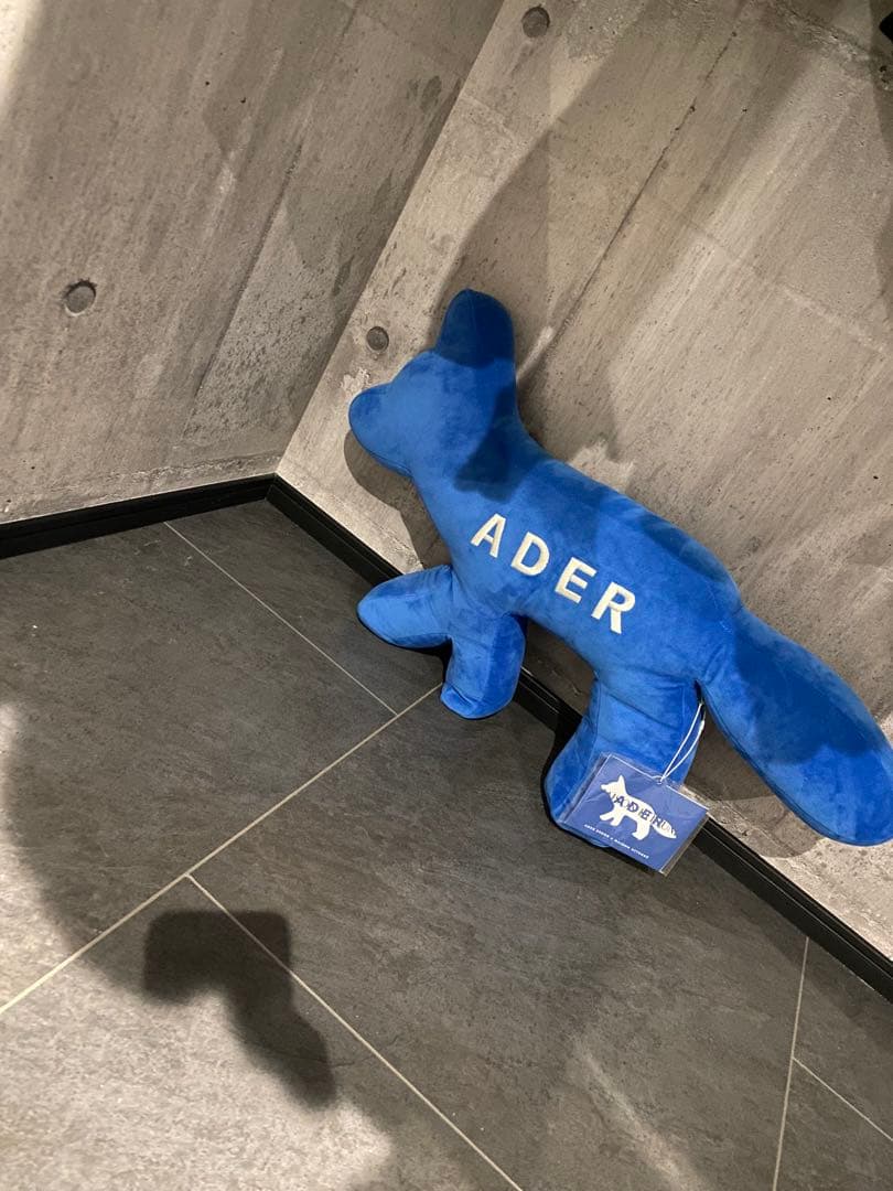 adererror メゾンキツネ クッション