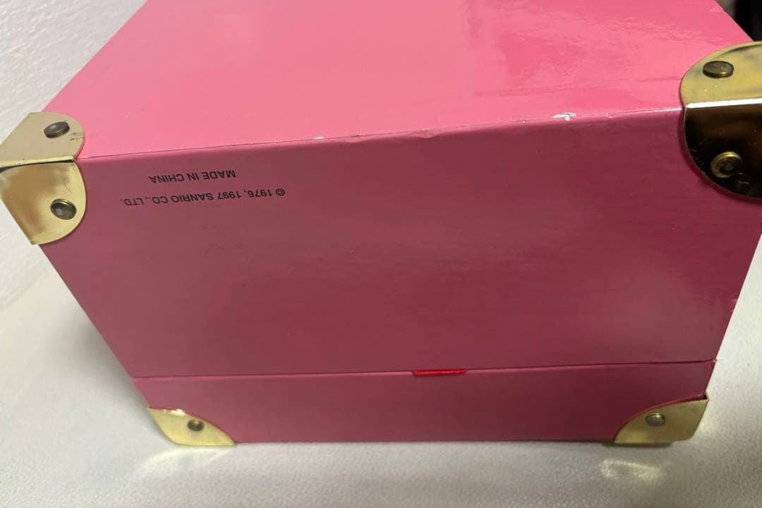 希少 非売品❤︎ シリアルナンバー有り BOX付き 未開封キティちゃん1997年