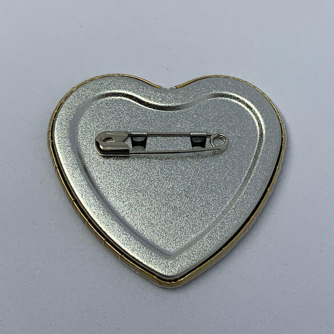 ヒューマンバグ大学 和中蒼一郎 200万人記念 缶バッジ 特別衣装篇 ハート型