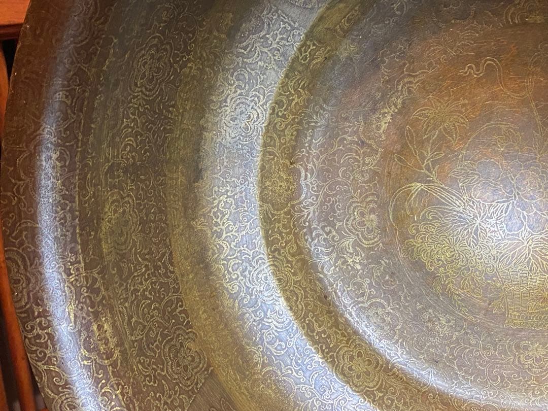 中国 清代 黄青銅 装飾洗面器 鑑賞スタンド付 ・ヴィンテージ レア