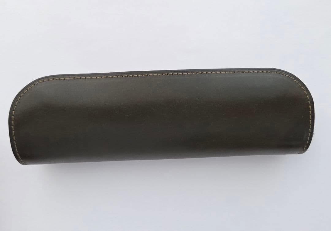 ル・ボナー デブペンケース プエブロ オリーバ レザー 筆箱