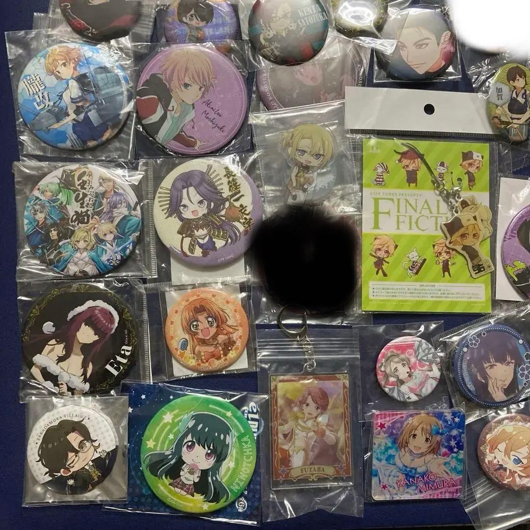 缶バッジ他37点まとめ売り