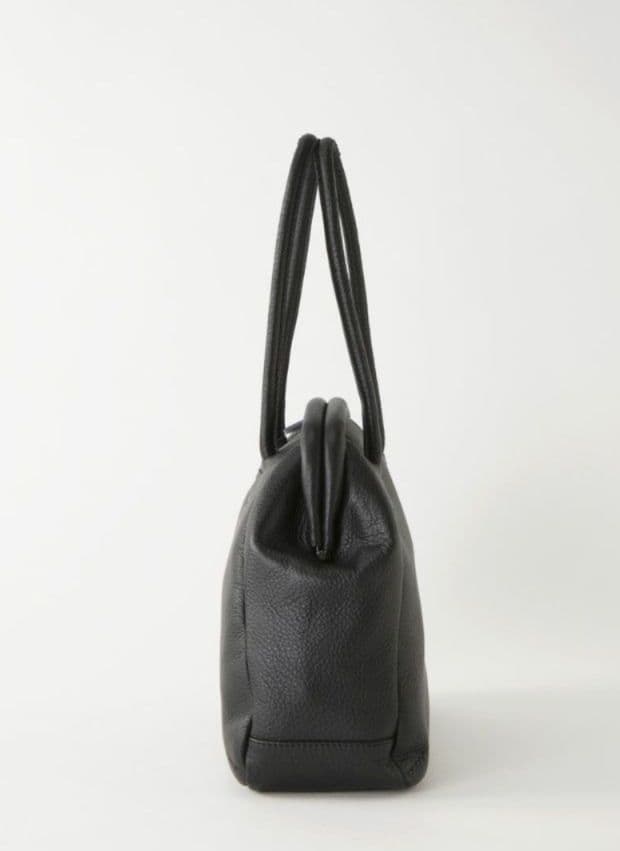 MADRIGAL マドリガル しっくりバッグ ブラック