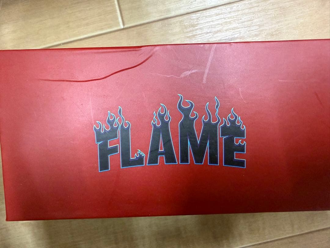 1/64 flame フェラーリ　488 pista ピスタ　赤