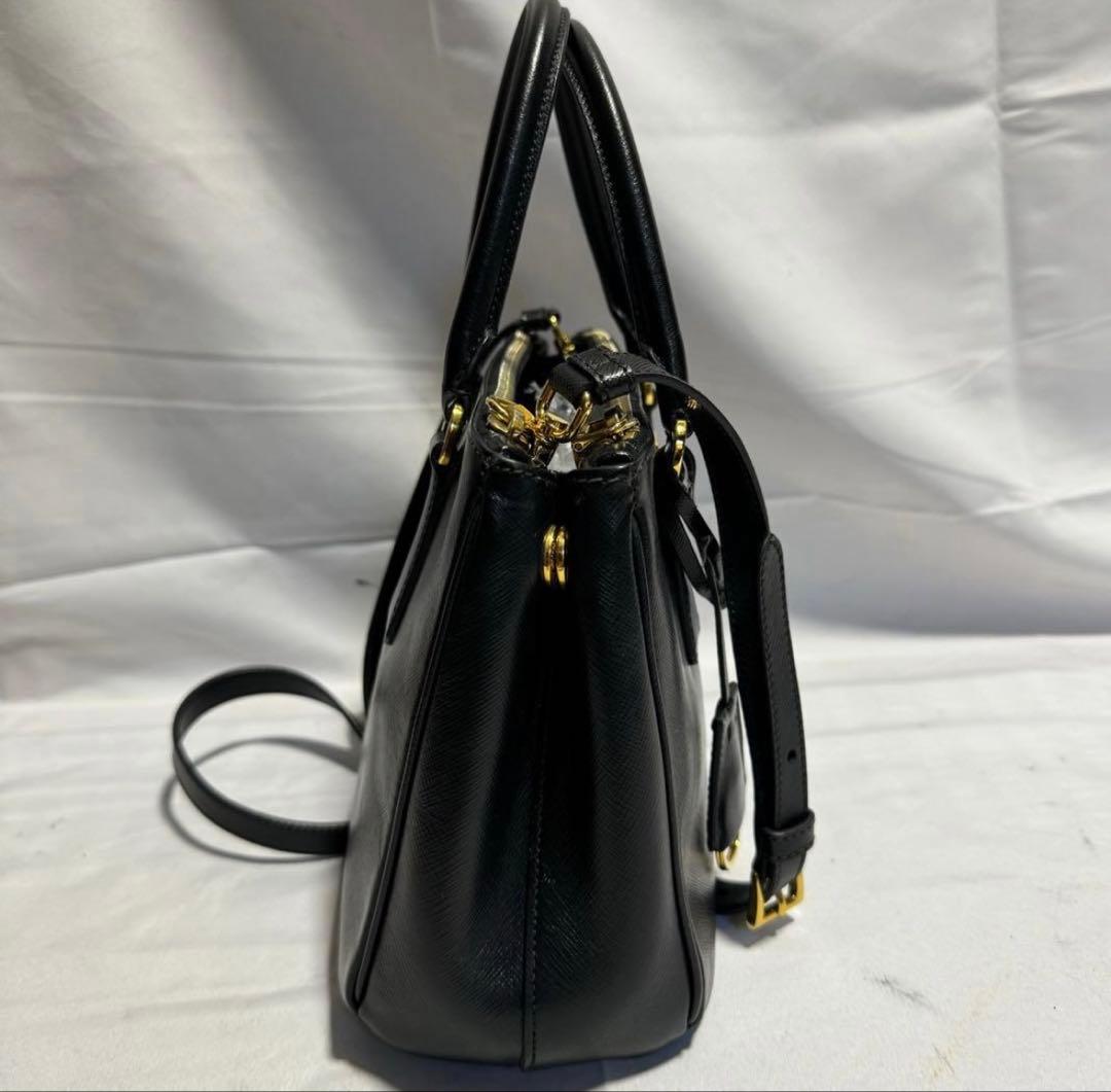 PRADA ガレリア スモール