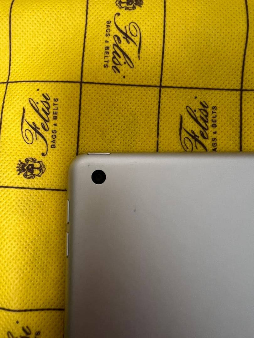 ジャンク】Apple iPad 第9世代 シルバー 64GB