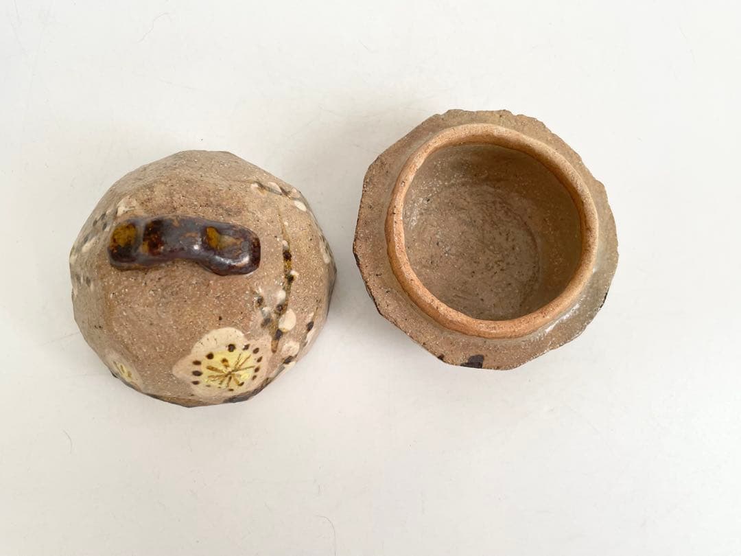 陶芸家　田端志音　乾山　絵錦　香合　梅香合　茶道具　共箱