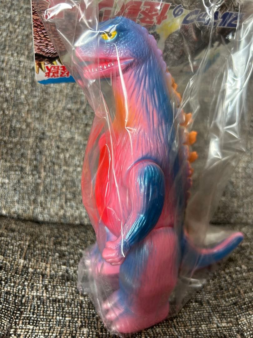 ブルマァクの怪獣シリーズ☆ゴジラ プラモ版 ピンクカラー 東宝 M1号