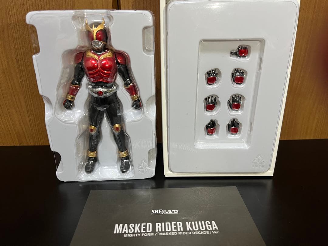 S.H.Figuarts真骨彫製法クウガ マイティフォーム（ディケイドVer.）