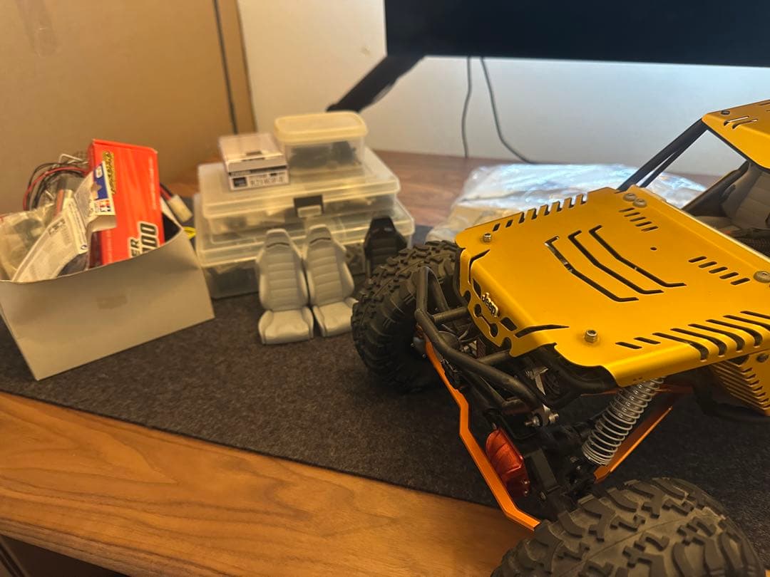 axial アキシャル レイス