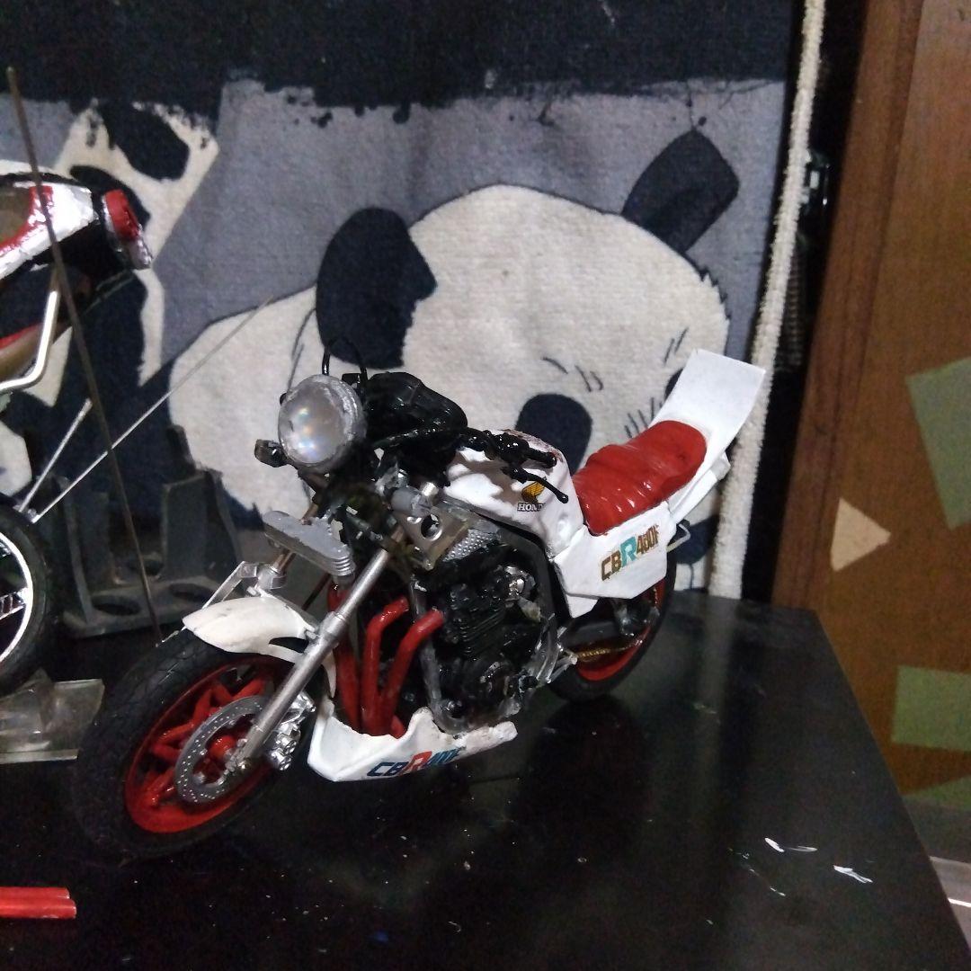 オートバイ・バイク CBR400F