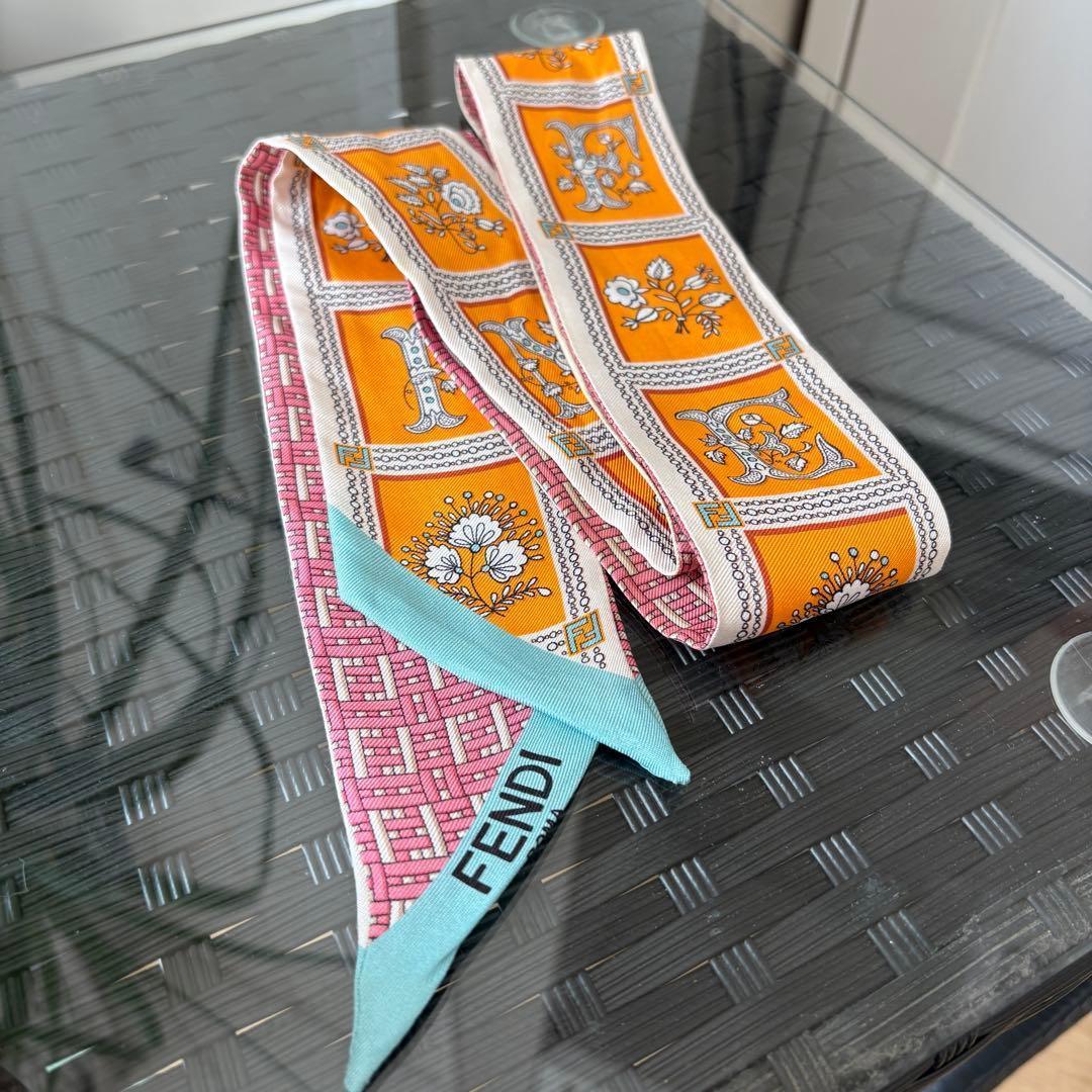 FENDI フェンディ ピーカブー ミニ スモール