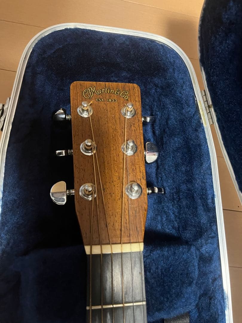 Martin D-28 Custom Shop2007 bluecase - メルカリ