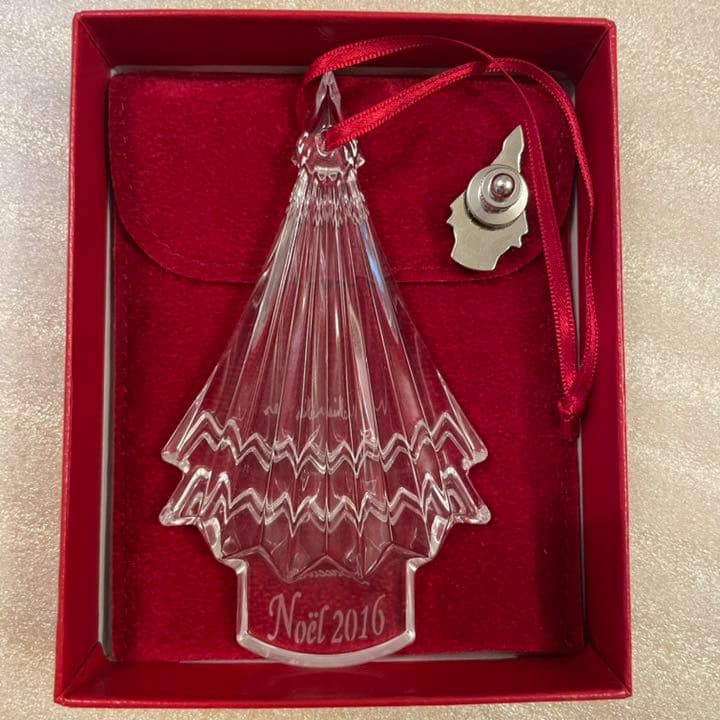 バカラ クリスマス クリスタル オーナメント ピンバッジ 2016 ノエル