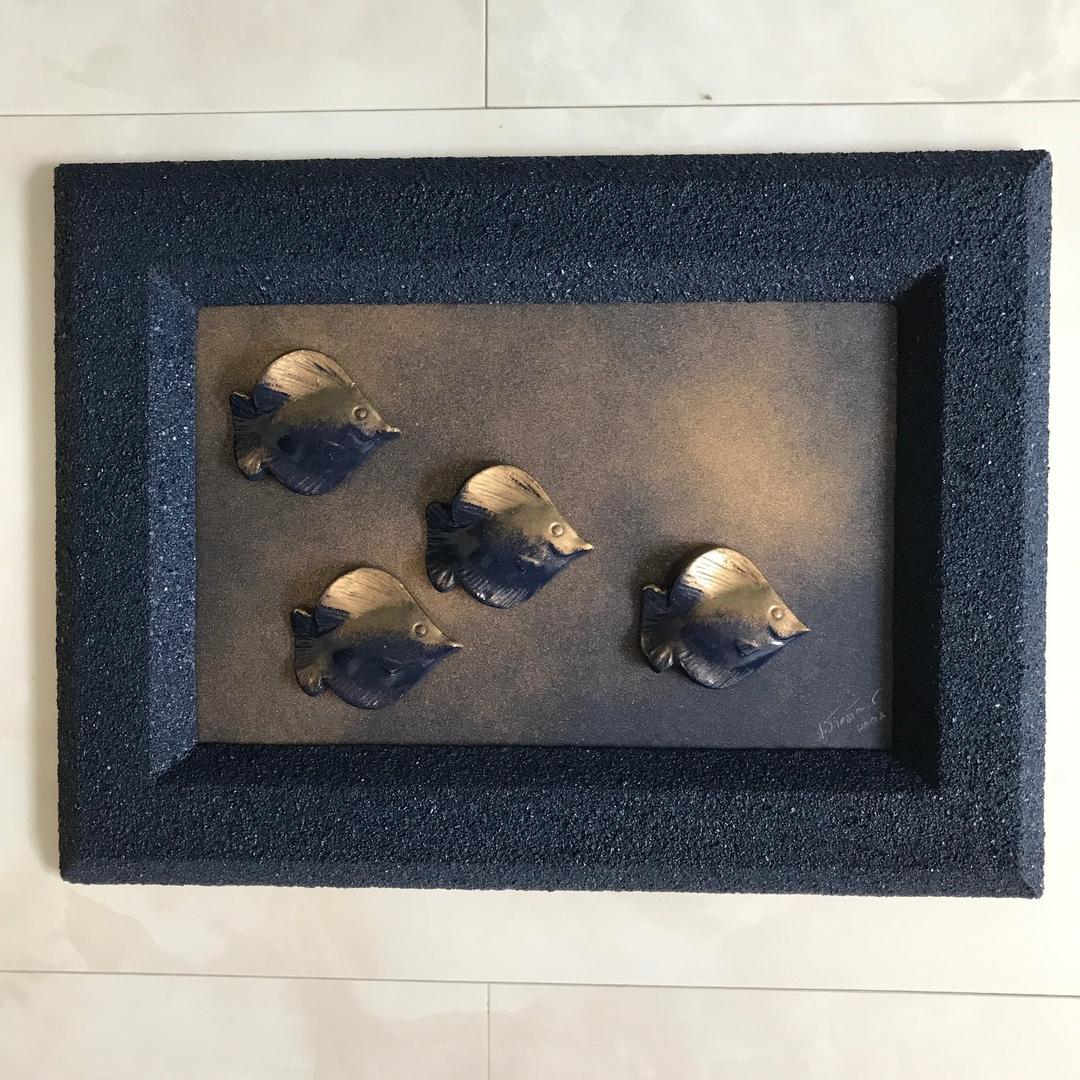 ニュージーランド　３Dモノクロマティックアート　“魚”