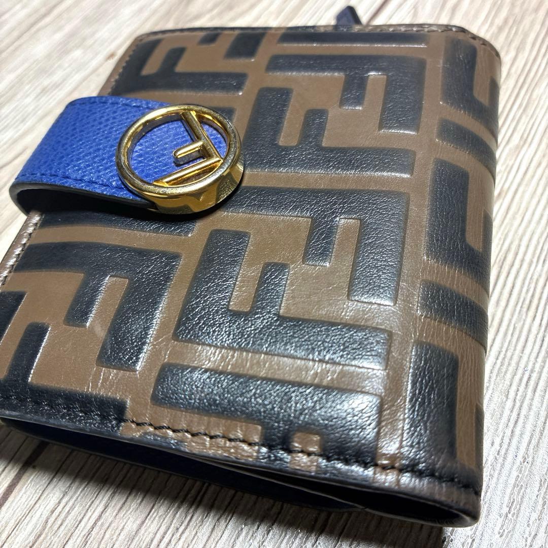 Fendi フェンディ 二つ折り財布 FFロゴ ブラウン×ブルー ゴールド金具