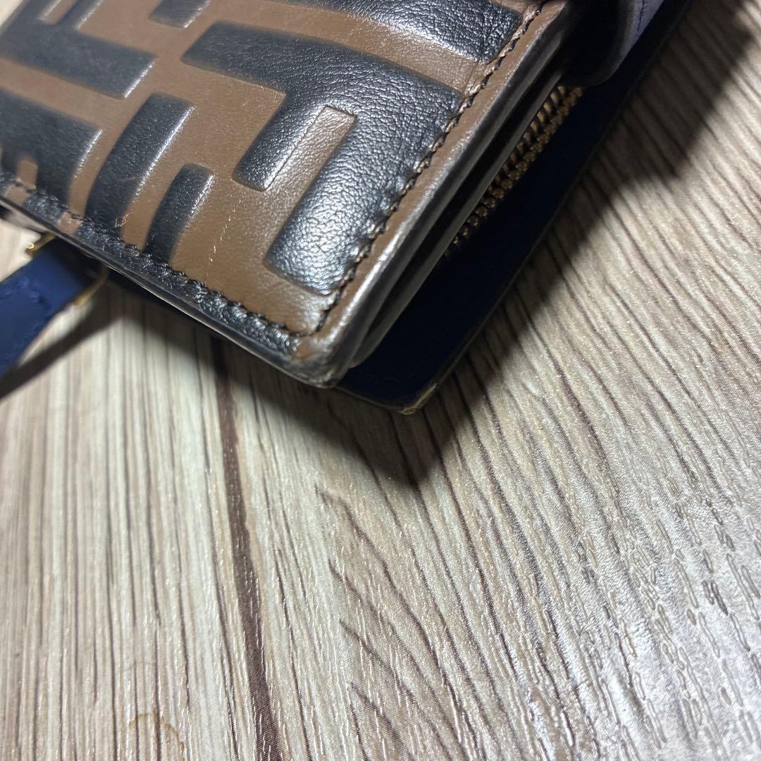 Fendi フェンディ 二つ折り財布 FFロゴ ブラウン×ブルー ゴールド金具