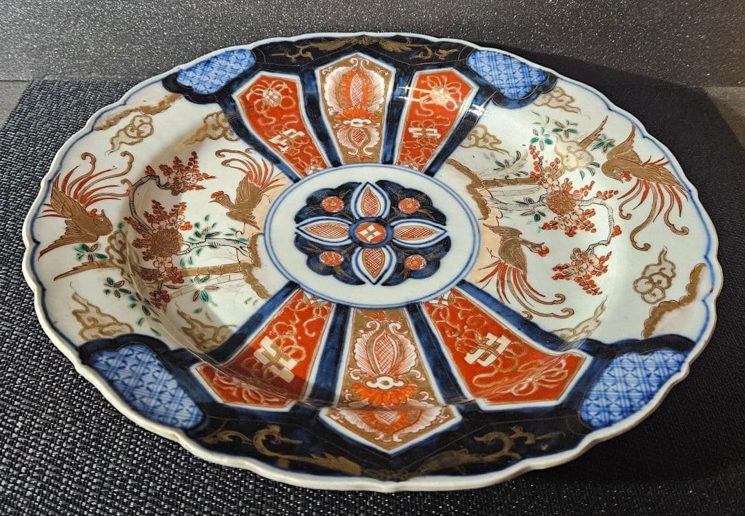 古伊万里色絵兜形大皿江戸後期