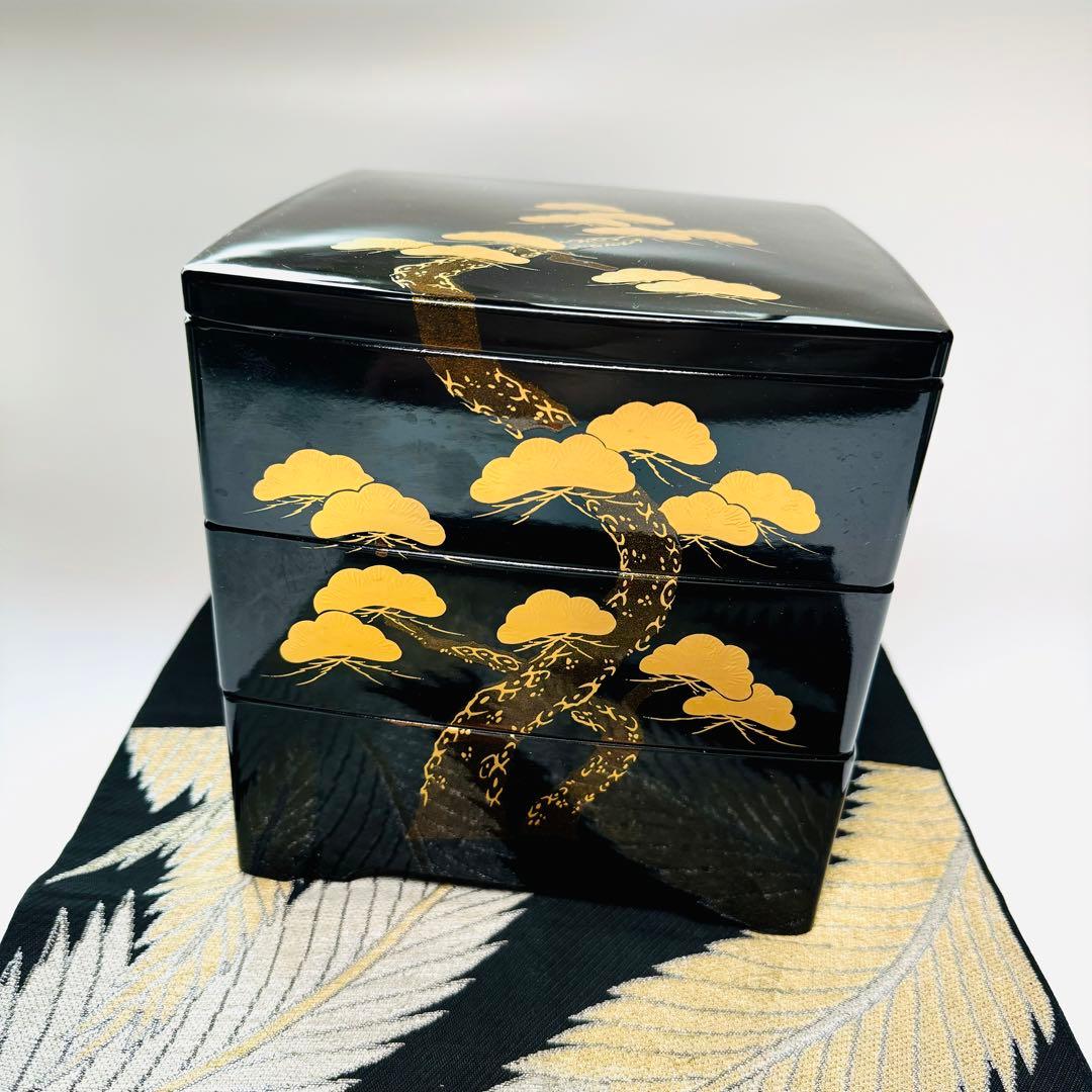 漆器 輪島塗 蒔絵沈金木製 老松文 重箱 箱