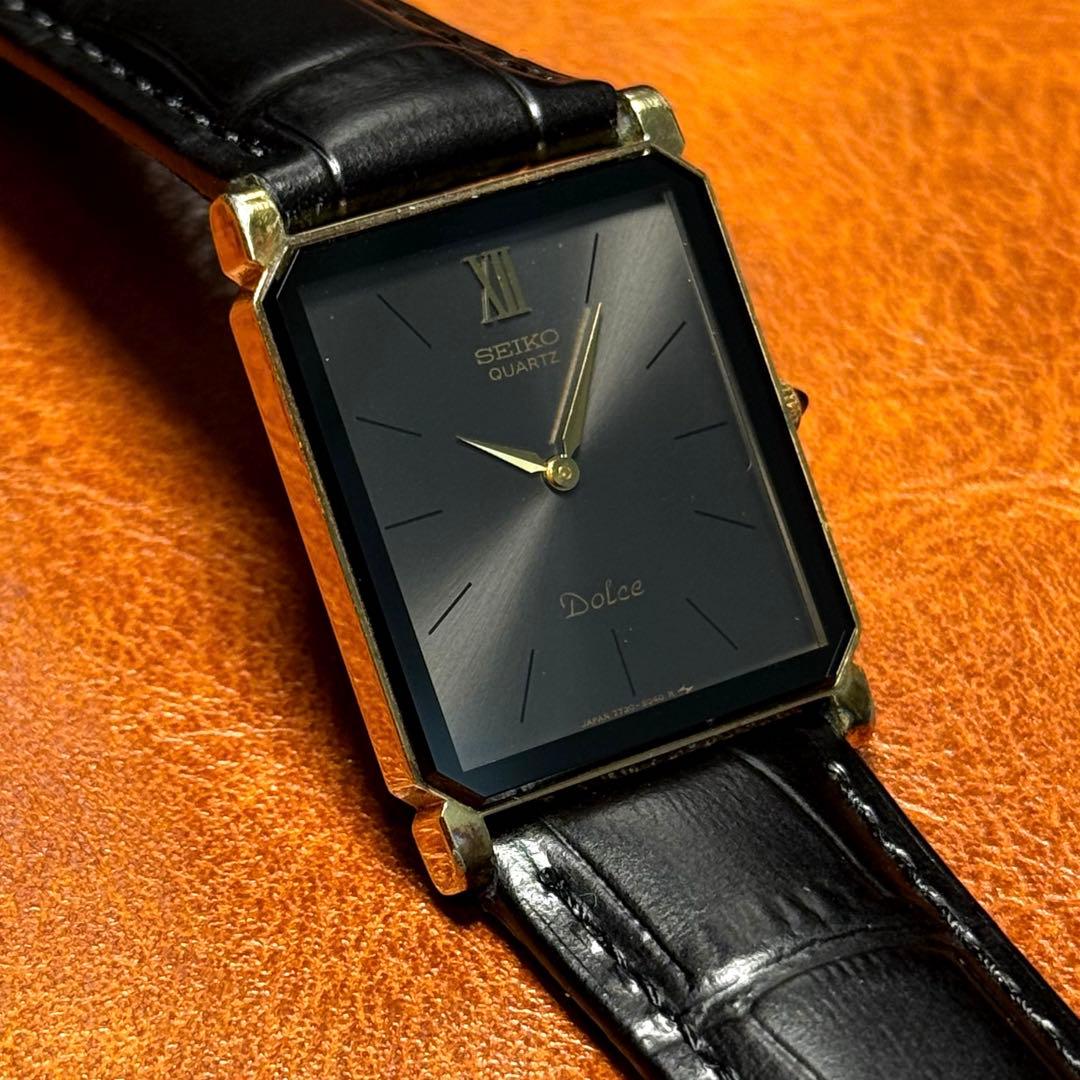 A134 希少 稼動品 SEIKO DOLCE レクタンギュラー80年代