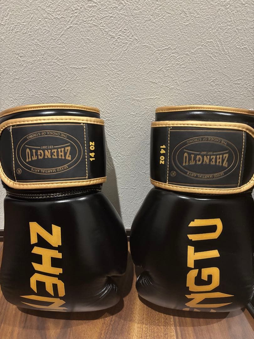 格闘技 ヘッドギアL グローブ14oz レガースM バンテージXL 膝当てM