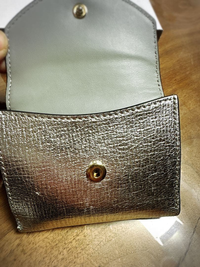 とうぶん最終値下げ ANYA 3つ折り財布 シルバー