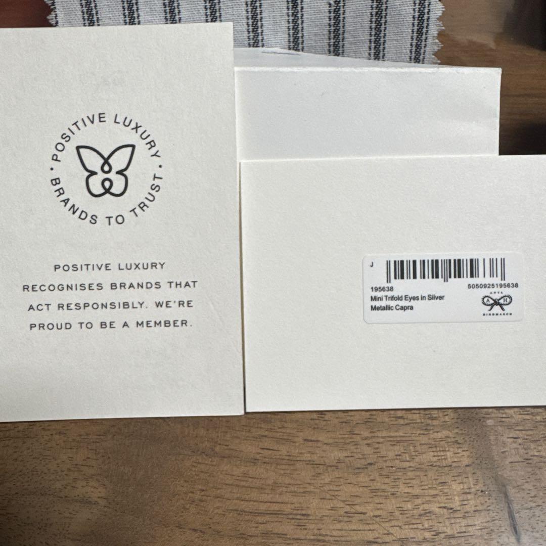 とうぶん最終値下げ ANYA 3つ折り財布 シルバー