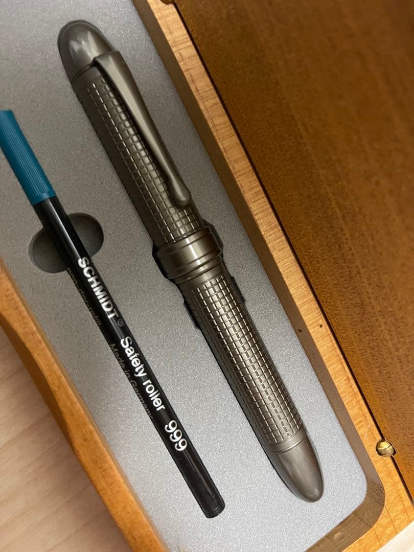 Schmidt（シュミット）のローラーボールペン 29339.jpg