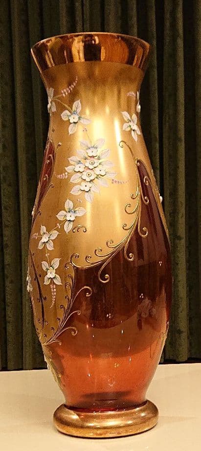 ボヘミアクリスタル 赤 花瓶52㌢