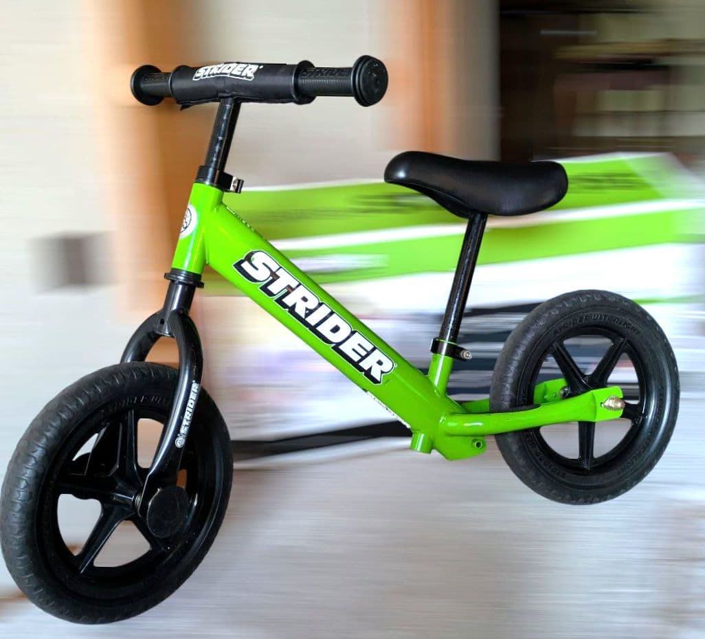 STRIDER ST-J4 ストライダーバランスバイク グリーン 正規品