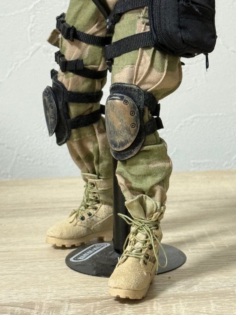 1/6 ミリタリーフィギュア スタンド付き ホットトイズ GIジョー