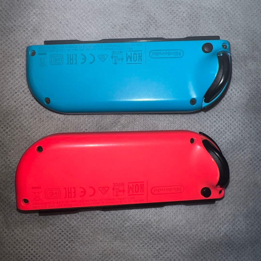 Nintendo Switch 本体 赤/青 Joy-Con 付属品付き