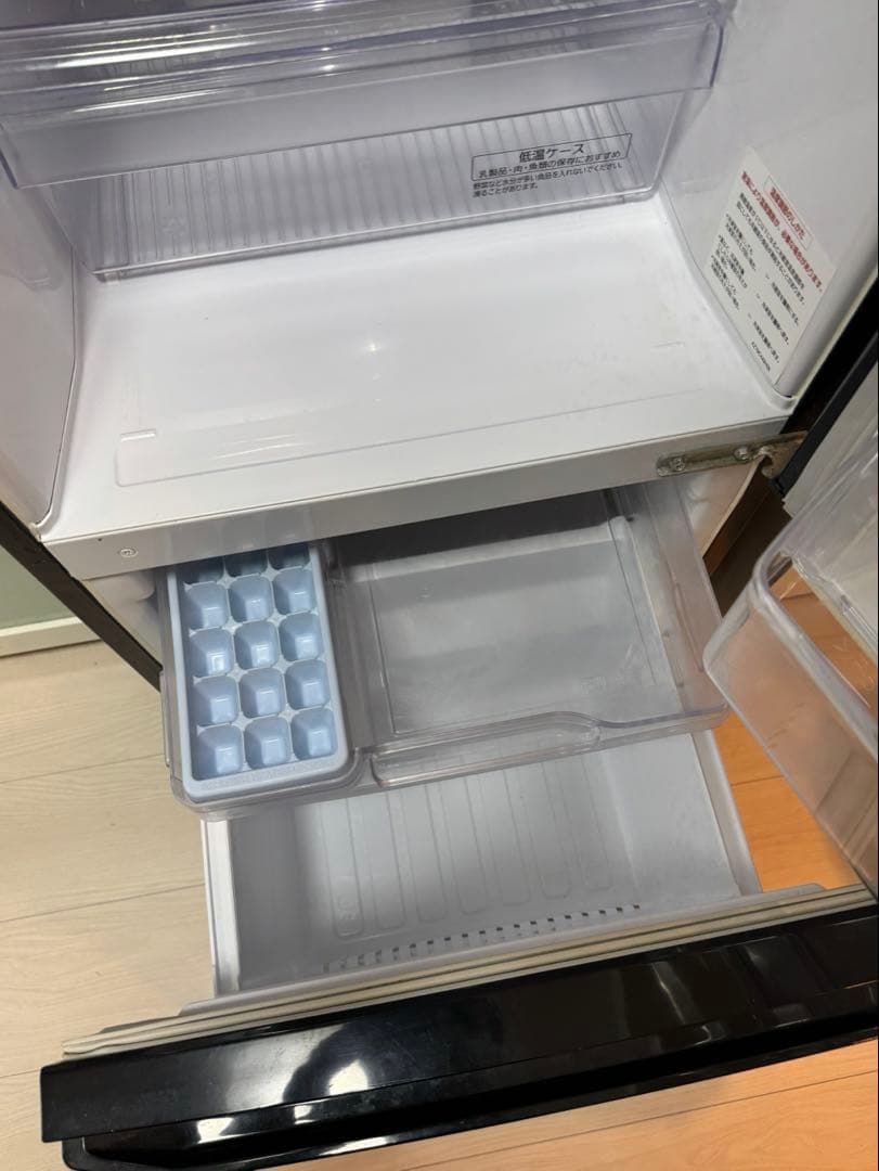 【送料込み】2016年製 Mitsubishi 冷蔵庫 2ドア 146L
