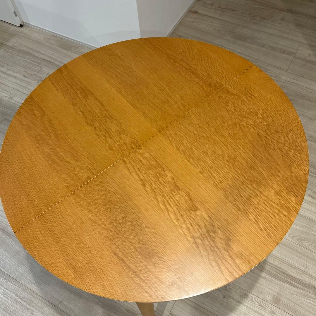 伸縮式円形ダイニングテーブル　90-120cm