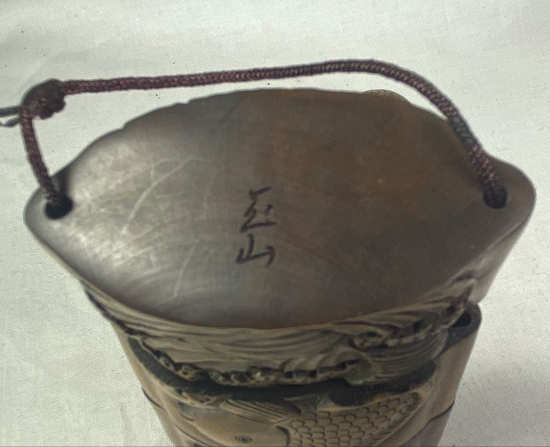 印籠 柘植 魚 黄楊繊細彫刻 木製