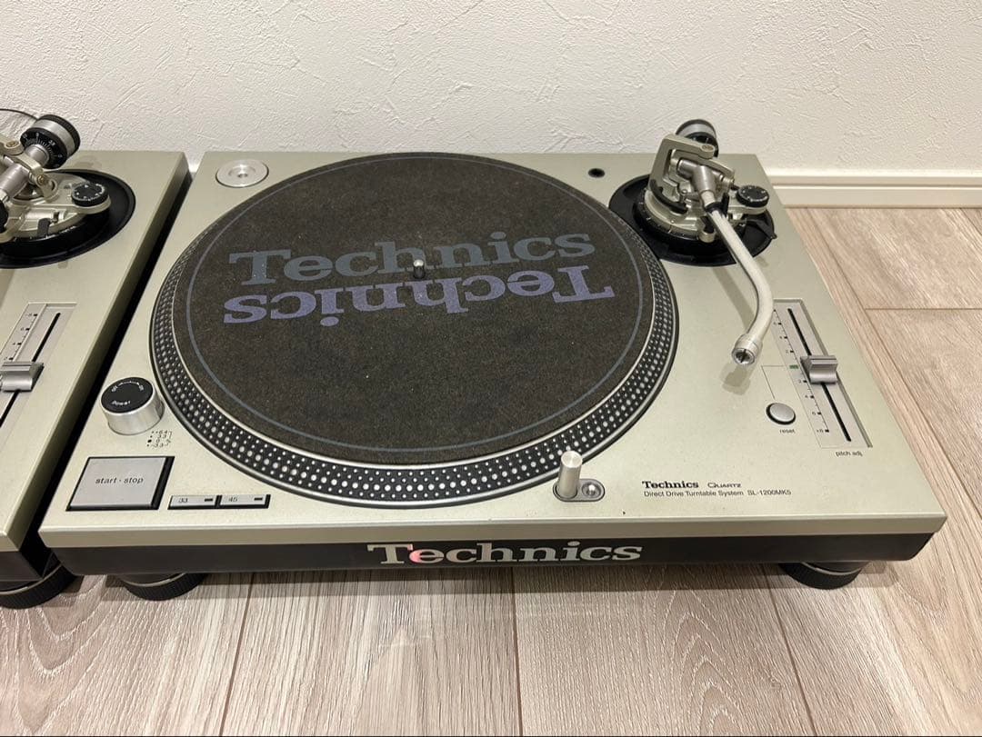 Technics SL-1200 MK5 ターンテーブル スピーカー付き Technics SL