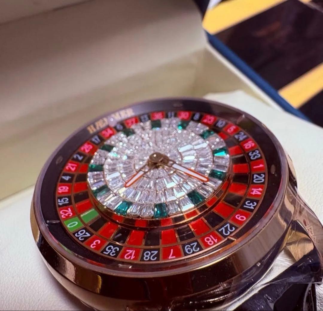 【新品】HÆMMER 自動巻き時計 ゴールド/ブラック ルーレット