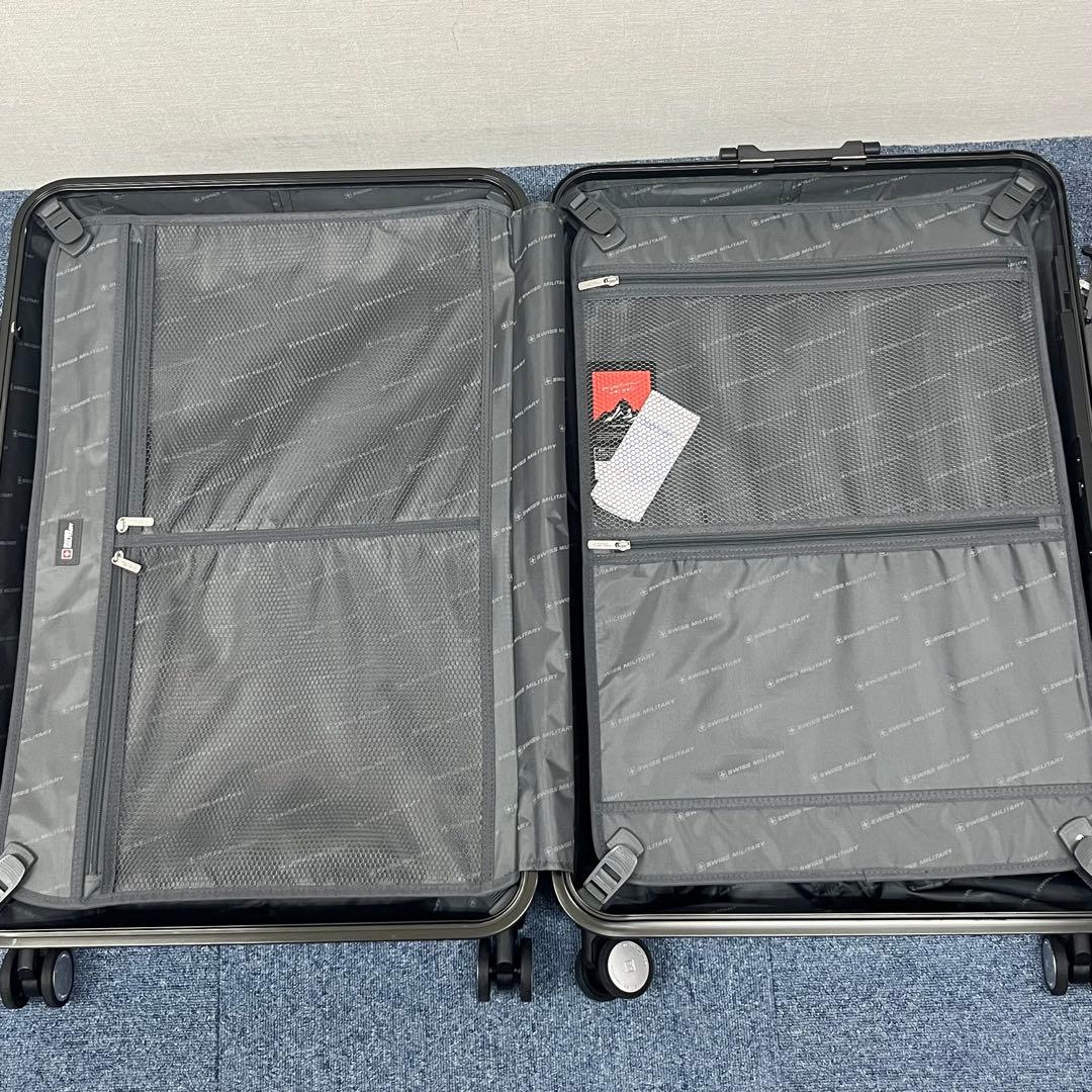 ほぼ未使用 スイスミリタリー スーツケース キャリーケース チタン