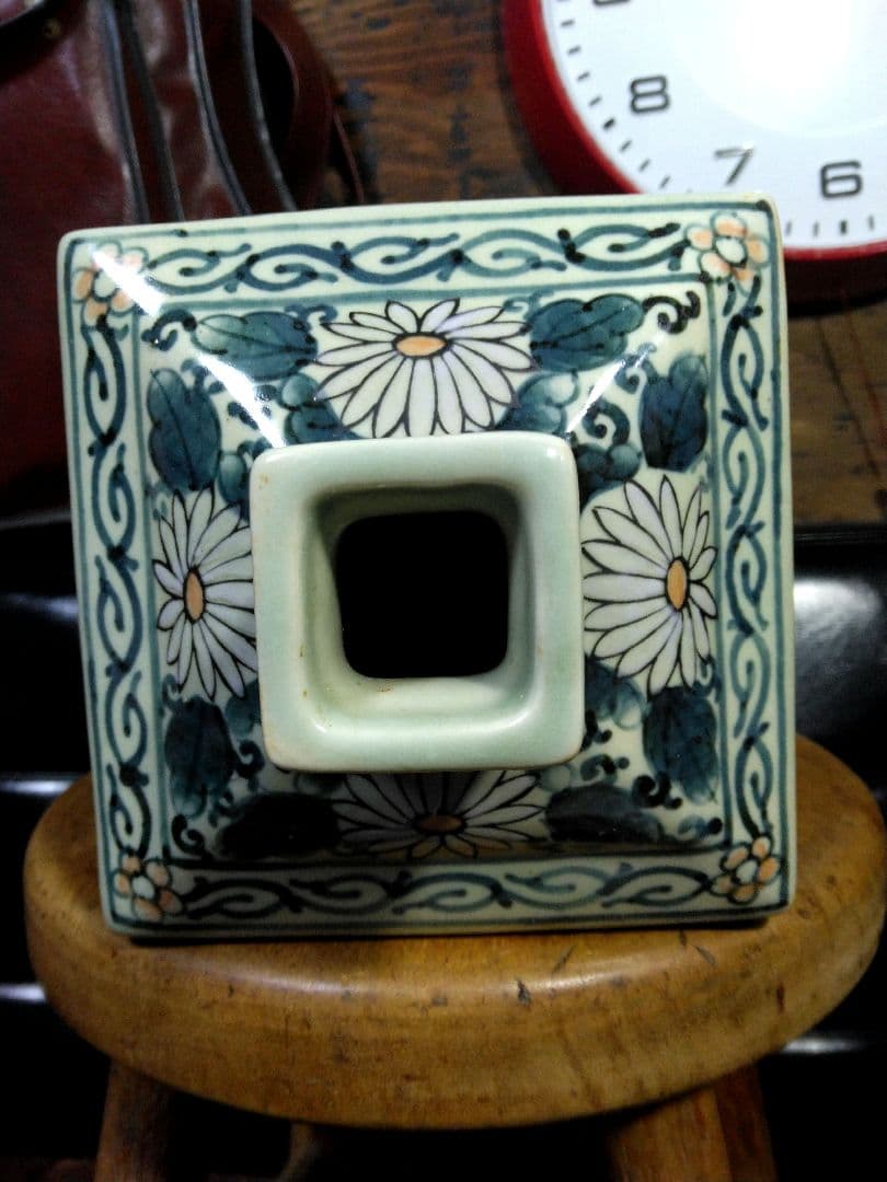 希少 有田焼 左エ門 染錦色絵 南蛮人図 角瓶 花瓶 飾物 陶器