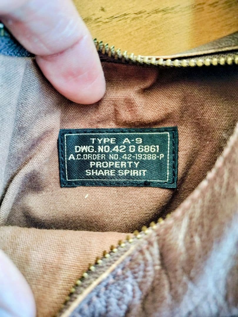 SHARE SPIRIT / レザーショルダーバッグ ブラウン