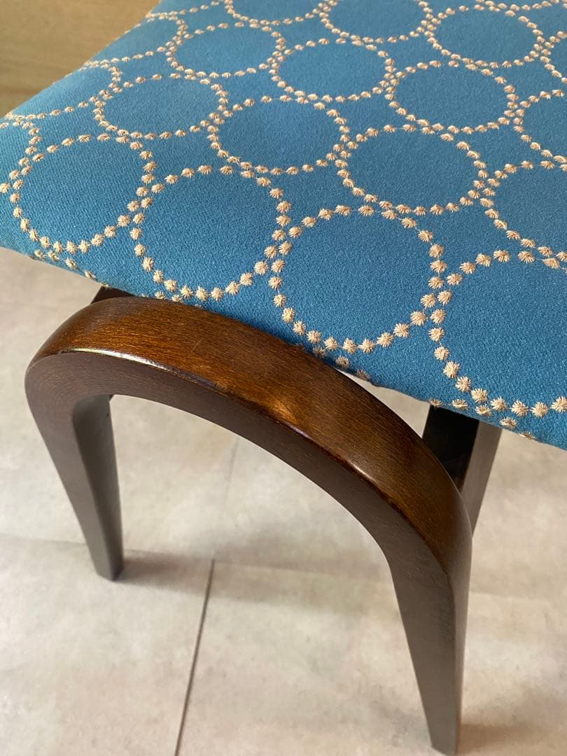 ミナペルホネン 剣持スツール 秋田木工 タンバリン