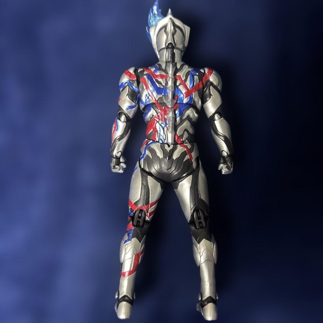 S.H.Figuarts ウルトラマンブレーザー セット