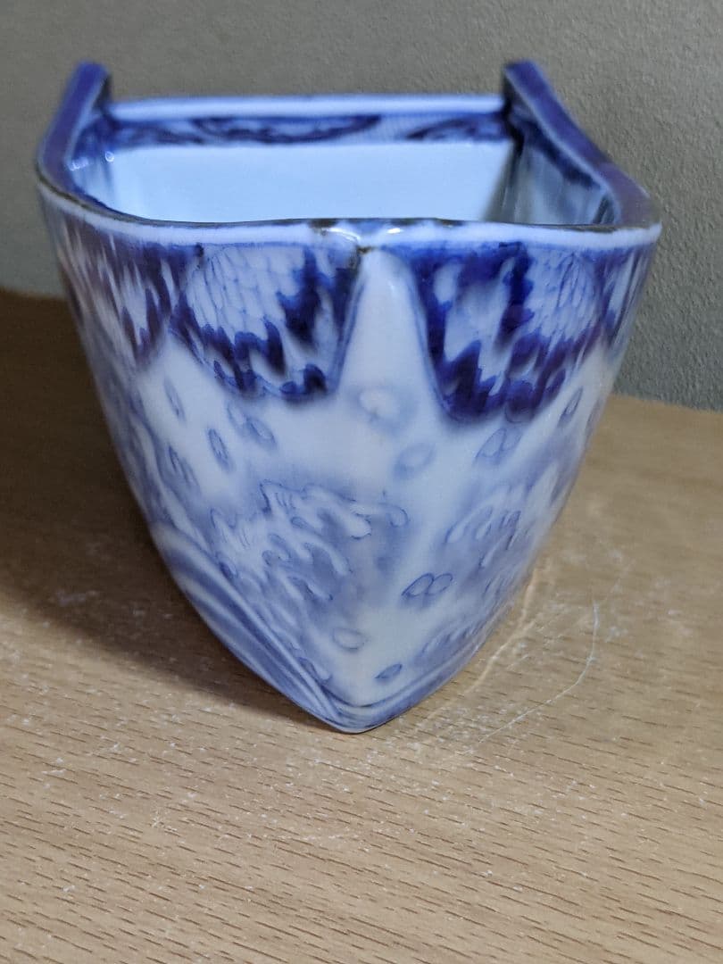 ♢江戸時代 瀬戸焼磁器 染付波千鳥貝尽くし紋 船 盃洗 骨董