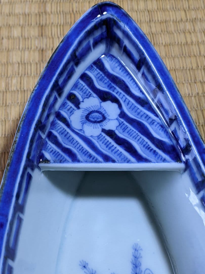♢江戸時代 瀬戸焼磁器 染付波千鳥貝尽くし紋 船 盃洗 骨董