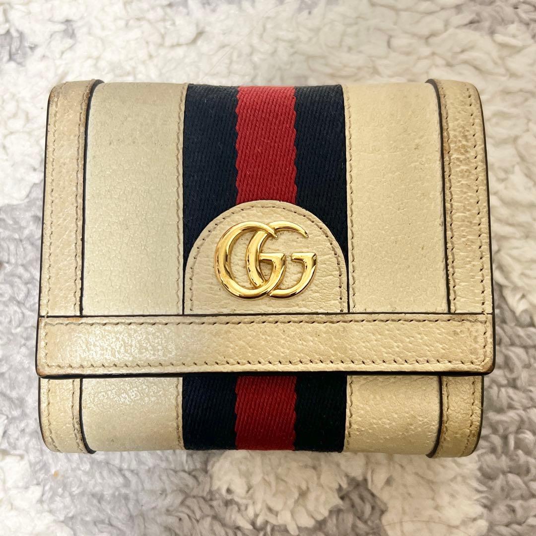 Gucci GGロゴ 二つ折り財布 アイボリー - メルカリ