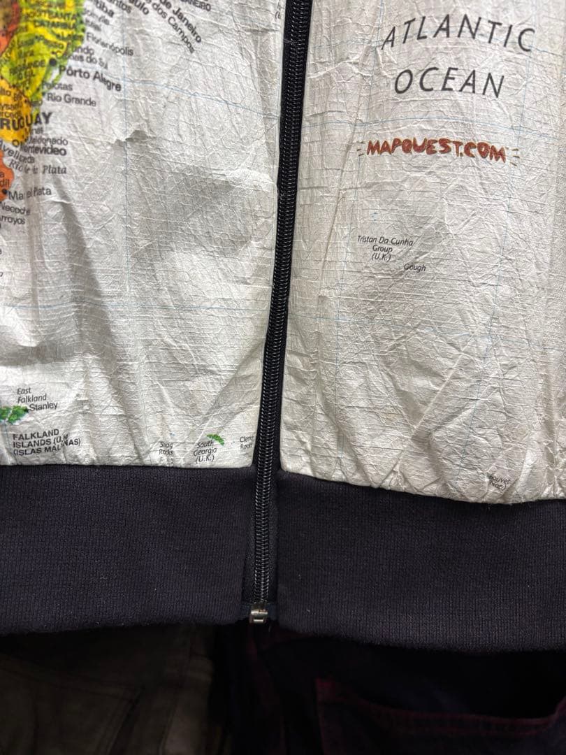 【最終価格】ニルバーナ カートコバーン着用モデル　世界地図ペーパージャケット