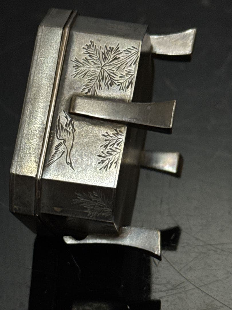 純銀 菊紋付 足付 ボンボニエール 箱 約87.5g