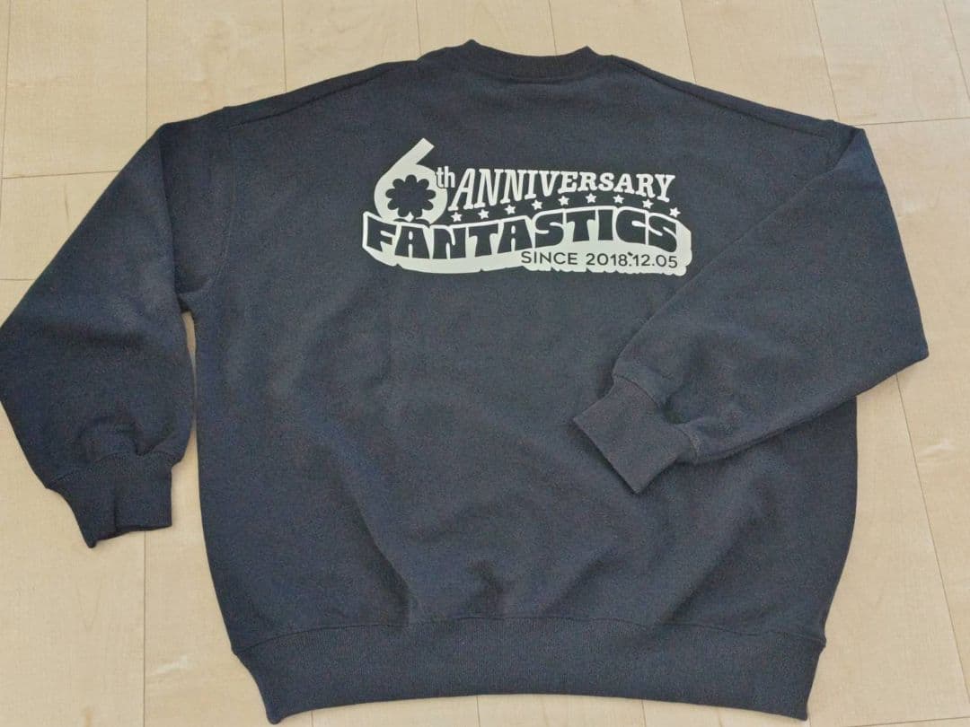 FANTASTICS 6周年トレーナー、キーホル、ピンバッチ 10点フルセット